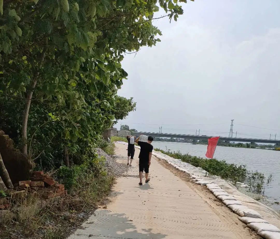 空氣能,太陽(yáng)能,熱水器 空氣能,太陽(yáng)能,熱水器