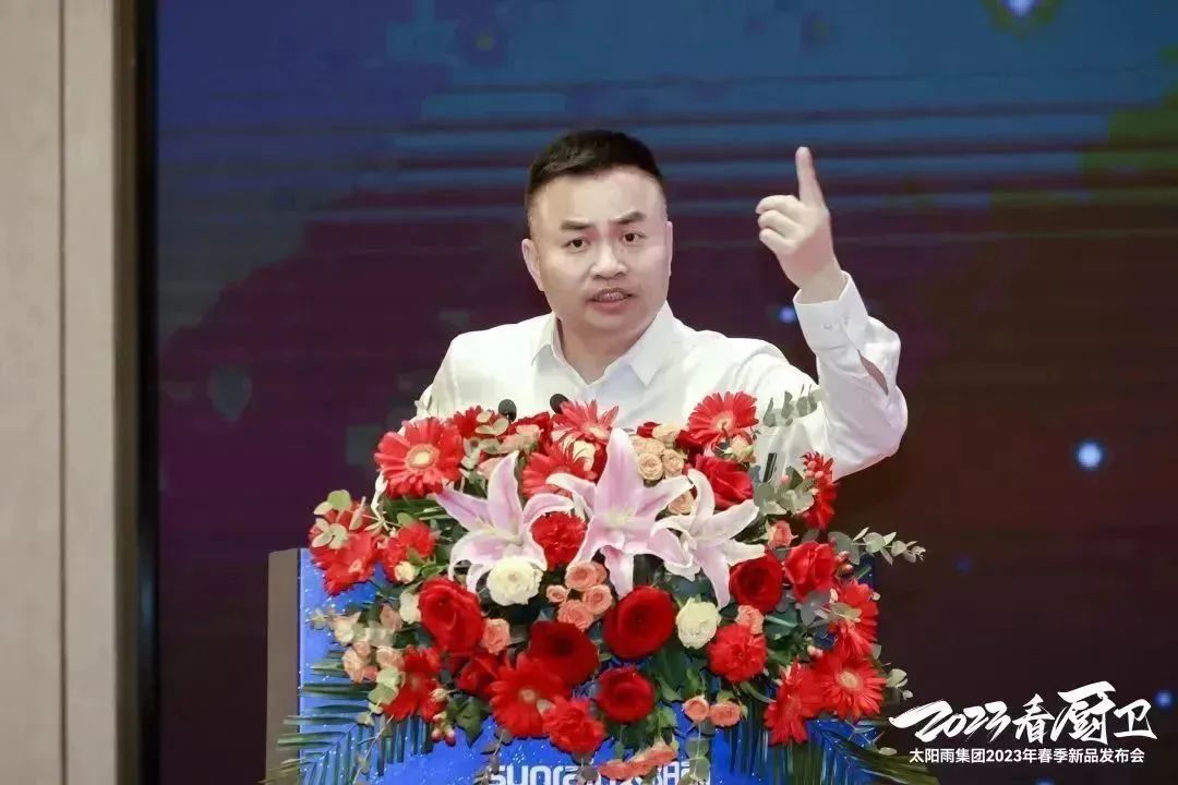 空氣能,太陽(yáng)能,熱水器 空氣能,太陽(yáng)能,熱水器